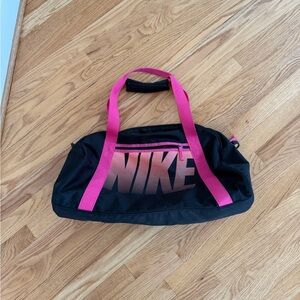 Vintage Nike duffle bag sports athletic bag